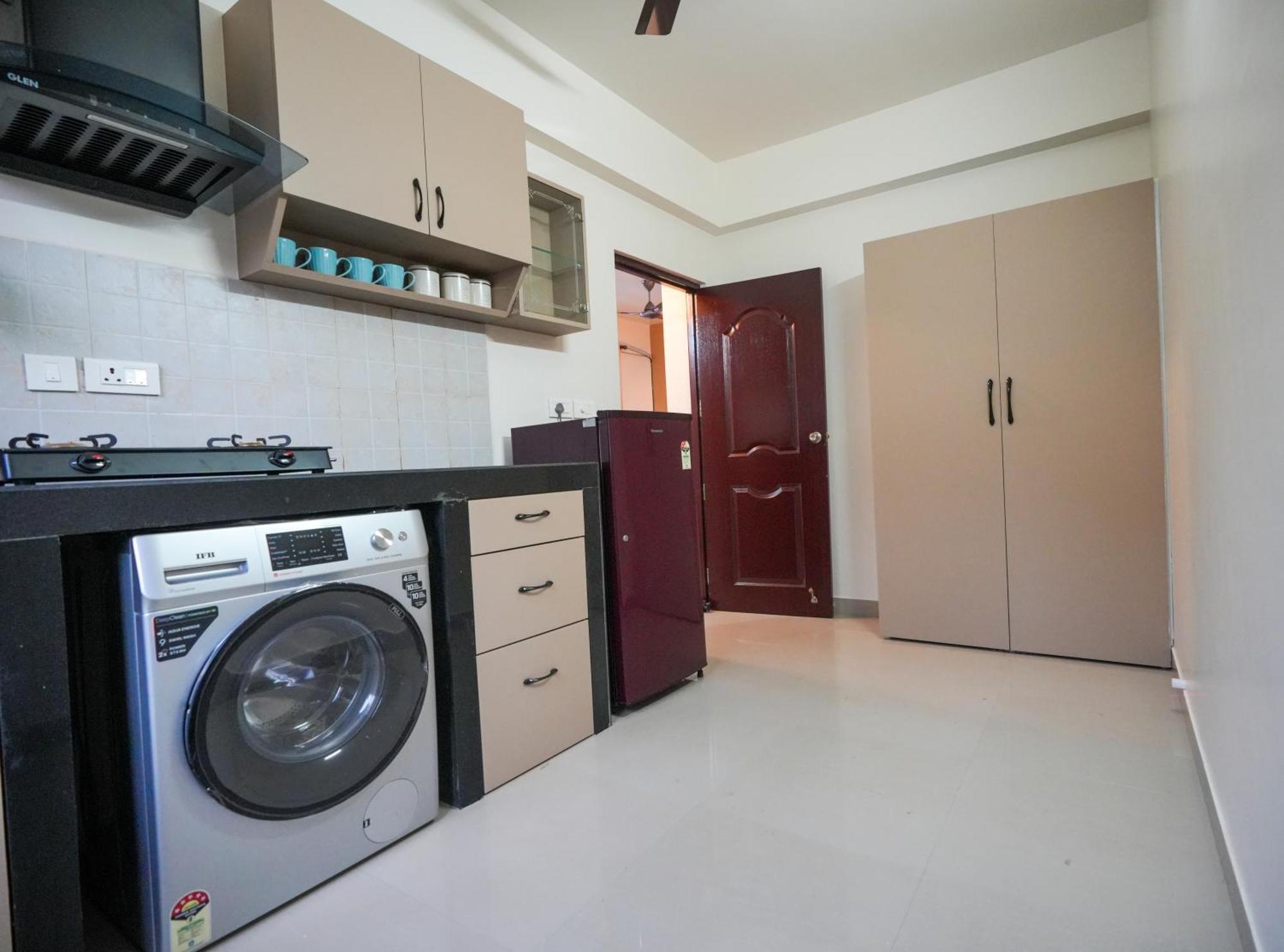 1 Bhk Near